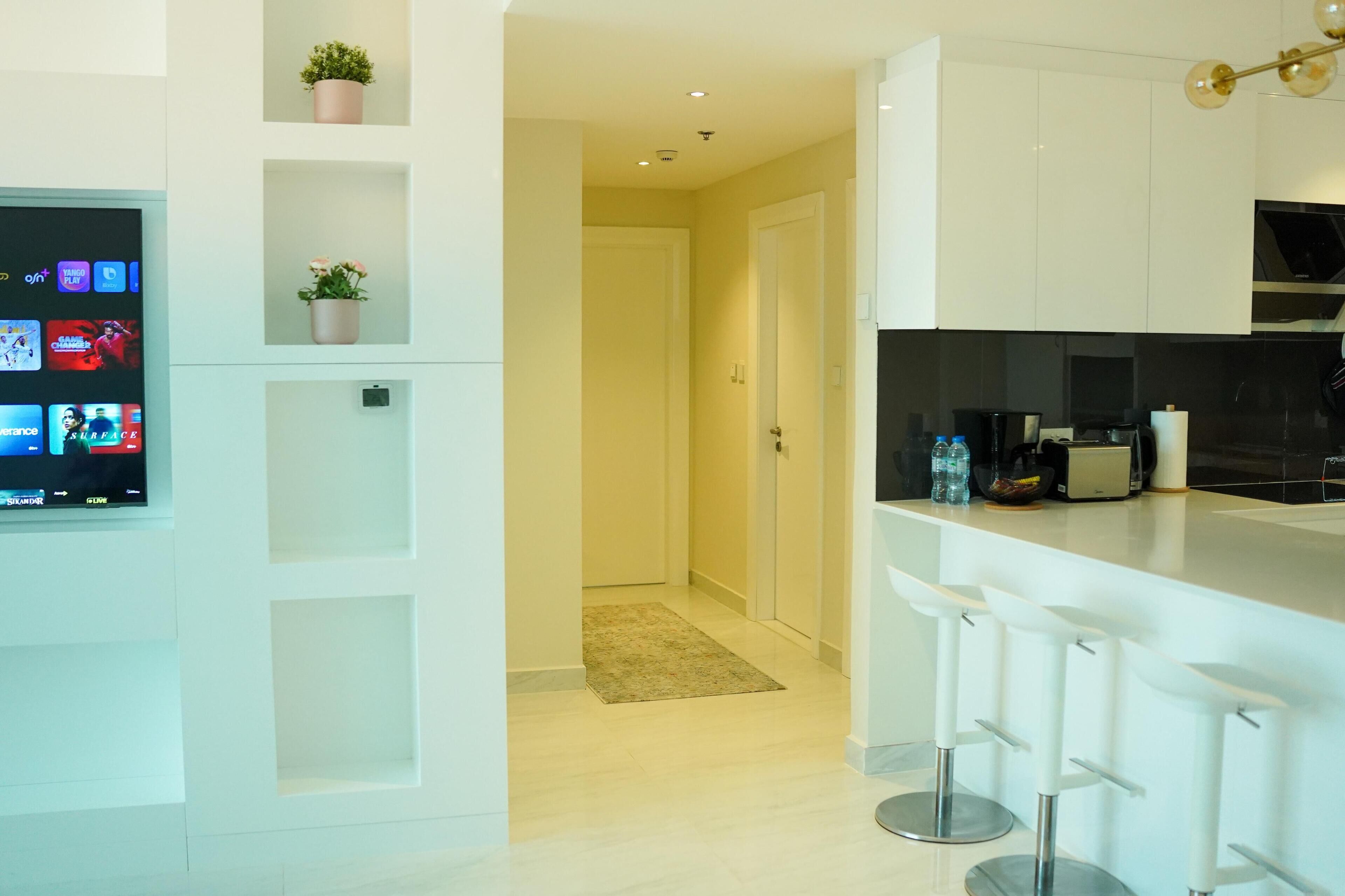 Apartment, Balcony, Garden View | Living area