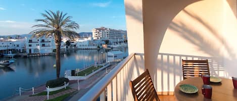 Servei de restauració a l'aire lliure