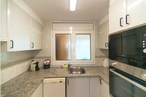 Fridge, microwave, oven, dishwasher