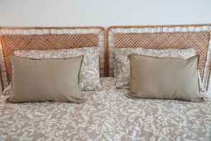 Room, 1 Double Bed, City View | Desk, free WiFi - Park Rooms B&B (Ischia)