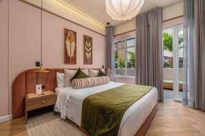 Minibar, in-room safe, desk, laptop workspace - Veca Flats Centenario  (Cali)