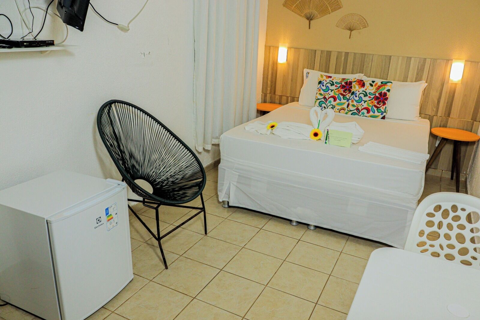 Twin Room | Free WiFi