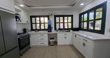 Welcome to the Coconut Grove
Beach front Property