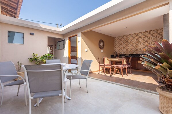 Grillaus-/piknikalue