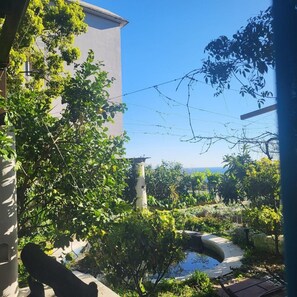 Huoneisto, 1 makuuhuone, tupakointi sallittu, patio | Puutarha