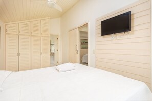 Deluxe House, 4 Bedrooms, Air conditioning