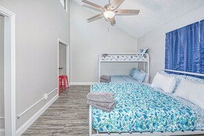 3 Schlafzimmer, Bügeleisen/Bügelbrett, WLAN, Bettwäsche