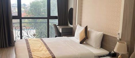 Deluxe Double Room, City View