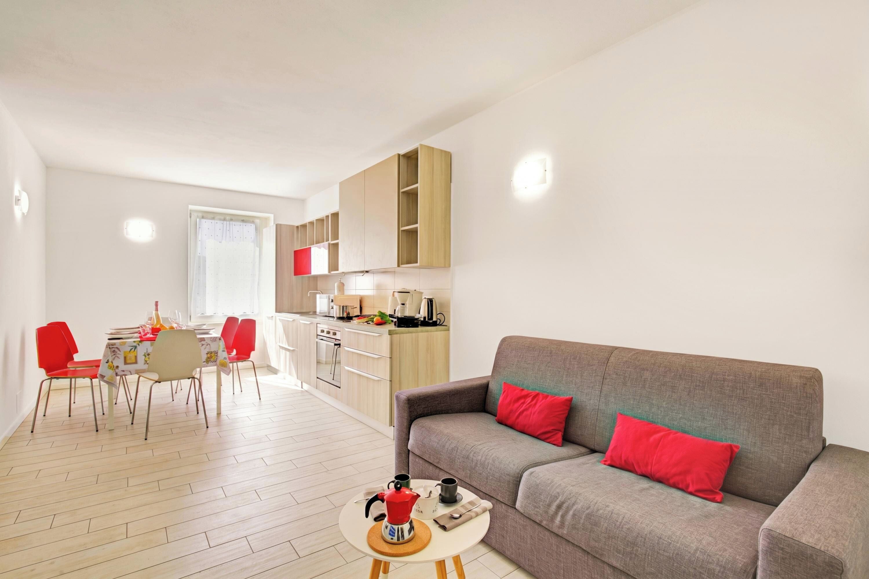 Standard-Apartment, 2 Schlafzimmer, Mikrowelle (Appartamento Dei Tigli) | Wohnbereich | Flachbildfernseher