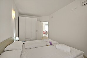 2 quartos, Wi-Fi de cortesia, roupa de cama