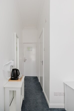 Free WiFi - Whiteleys Hotel (London)