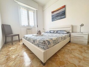 2 bedrooms, iron/ironing board, WiFi, bed sheets - BEDA ESCAPE Apartment near the beaches (Chiavari)