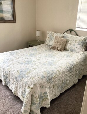 3 bedrooms, iron/ironing board, travel crib, free WiFi