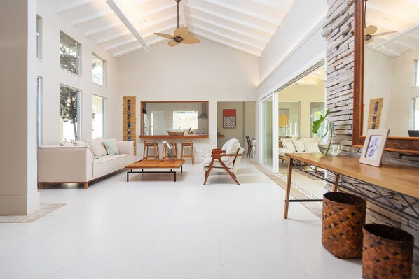Deluxe House, 3 Bedrooms, Private Pool | Interior