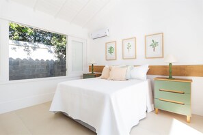 Deluxe House, 3 Bedrooms, Private Pool