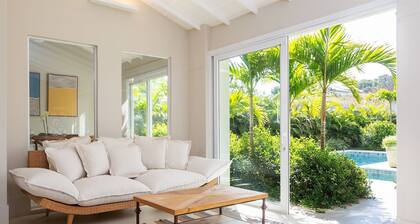 Bz76 casa 3 suítes e piscina privativa