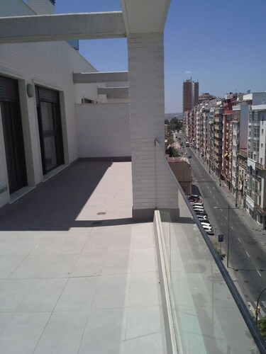 Penthouse downtown Huelva 3D 2B Free parking in building