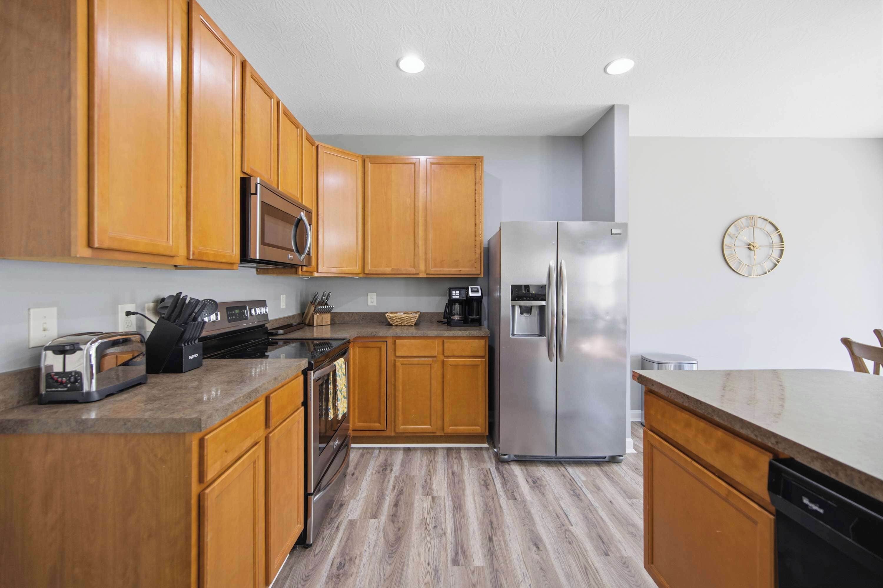 House, Multiple Beds, Hot Tub, Garden View (Ark & Creation Retreat) | Private kitchen | Fridge, microwave, oven, stovetop