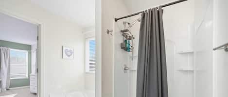 Maison, plusieurs lits, bain Ă remous, vue jardin (Ark & Creation Retreat) | Salle de bain | Serviettes fournies
