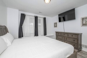 Casa, letti multipli, patio, vista giardino (Big Sky Retreat) | 4 camere, Wi-Fi gratuito