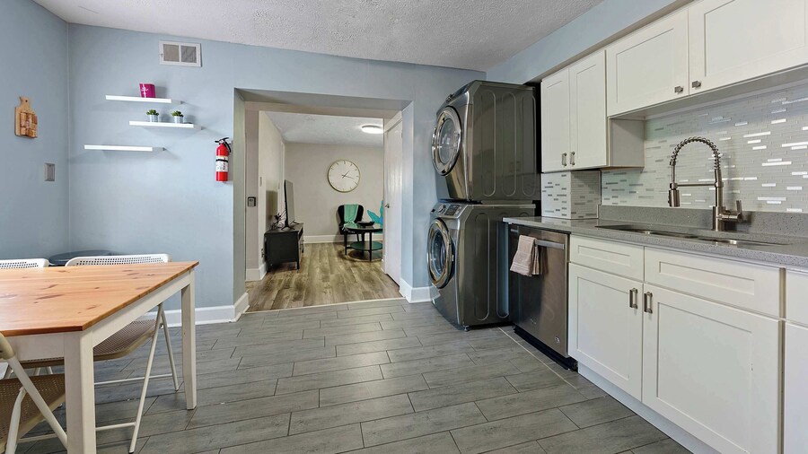 Contemporary German Village: 3