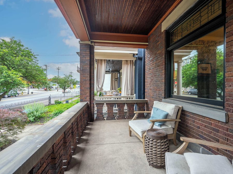 House, Multiple Beds, Hot Tub, Garden View (Doctor’s Retreat w/ Hot Tub) | Terrace/patio