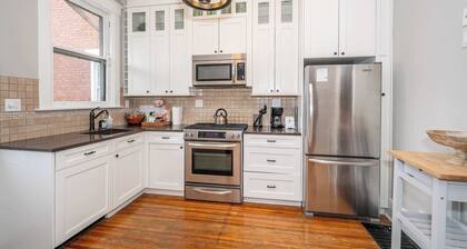 Doctors Retreat w/ Hot Tub