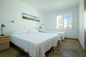 3 Schlafzimmer, Bügeleisen/Bügelbrett, WLAN