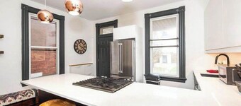 Historic Retreat Gateway