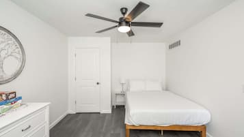 5 habitaciones, decoración personalizada y muebles diferentes