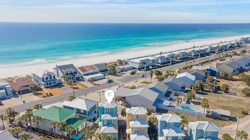 House, Multiple Beds (Turquoise Tail) | Beach | On the beach