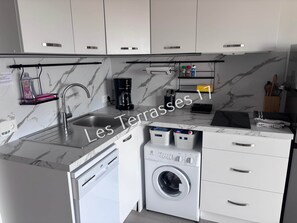 Refrigerador, microondas, horno y lavavajillas 