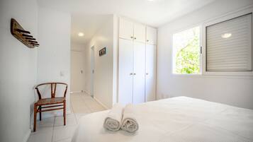 Casa luxo, 5 quartos, piscina particular | 5 quartos, individualmente decorados, individualmente mobiliados