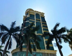 Exterior - Yangguang Yihao Hotel (Qionghai)