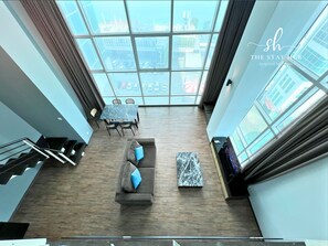 Family Loft | Living room