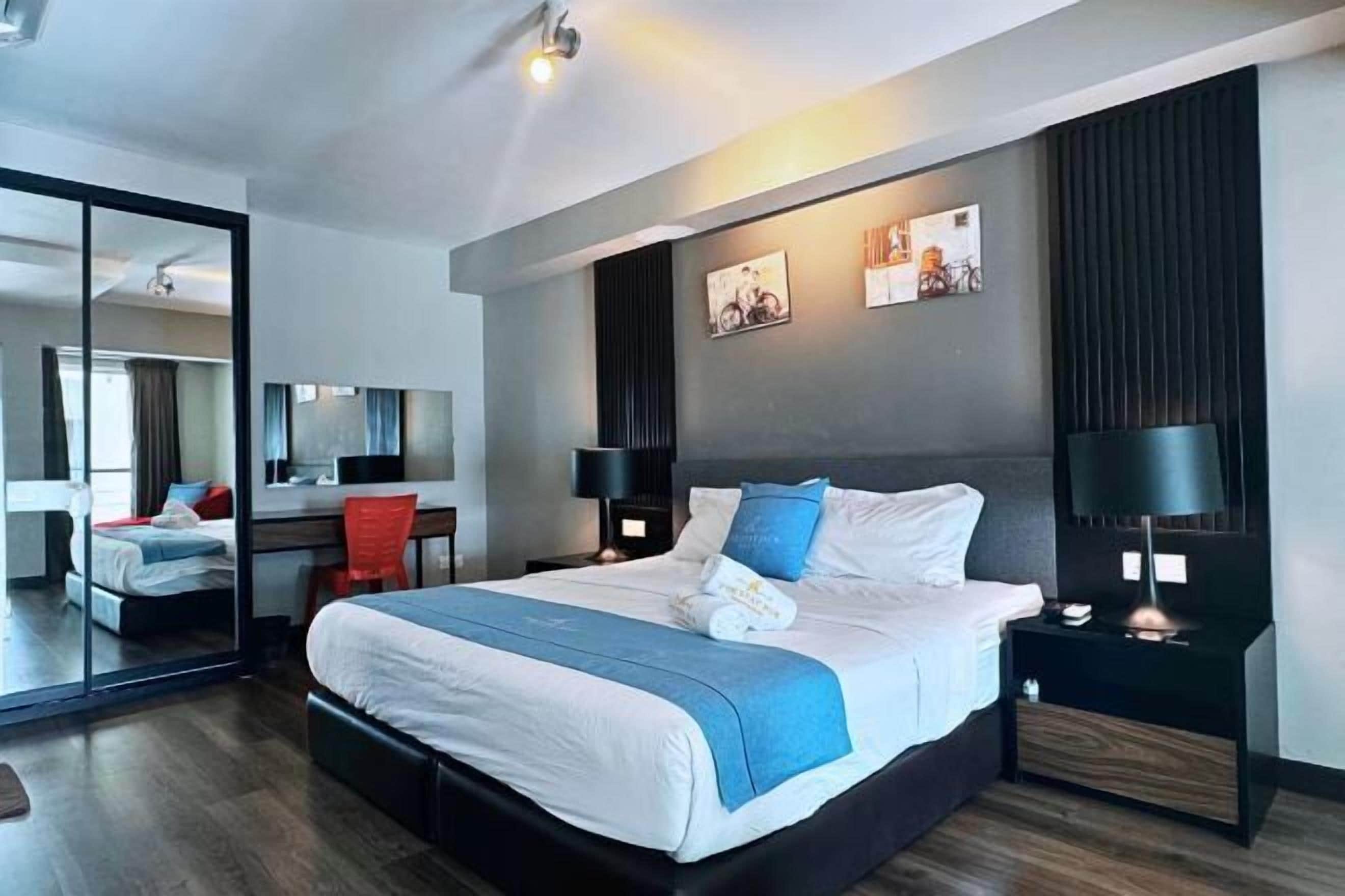 2 bedrooms, desk, iron/ironing board, free WiFi