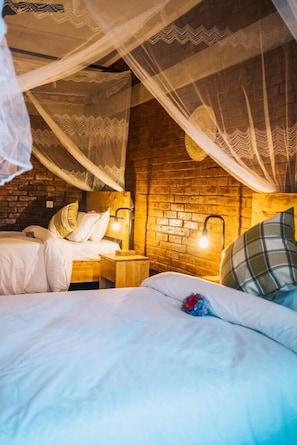 Deluxe Twin Room, Garden View | Free WiFi - Rafiki Retreat (Arusha)