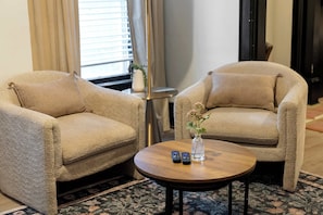 Apartment, Multiple Beds, Patio, Garden View (Merion Village Residences 1166) | Interior