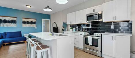 Apartment, Multiple Beds, Patio, Garden View (Merion Village Residences 1166.5) | Private kitchen