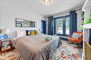 House, Multiple Beds, Patio, Garden View (Merion Village Residences Suites) | 8 bedrooms, individually decorated, individually furnished, bed sheets - Merion Village Residences Suites (Columbus)