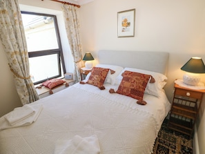 2 habitaciones, decoración personalizada y muebles diferentes 