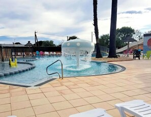 Piscine extérieure, piscine chauffée