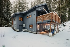 Cabin, 3 Bedrooms, Balcony | Exterior