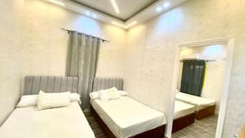 Kahden hengen deluxe-huone (yksi tai kaksi sänkyä), parveke, vuoristonäköala | Ilmainen Wi-Fi