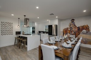 Dining -  5-Bedroom Retreat with Cowboy Pool, Sauna and More – 10 Min to Downtown Austin (Austin)