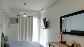 1 室のベッドルーム、WiFi (無料)、ベッドシーツ