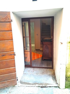 Deluxe Suite, Ensuite (Vue mer) | Pintu masuk hartanah