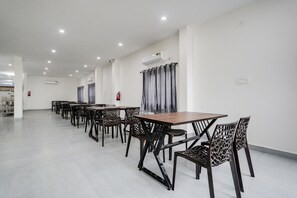 House | Dining