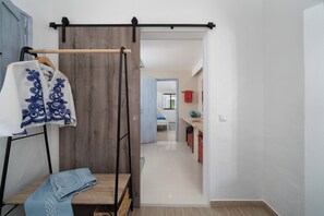 4 Schlafzimmer, Zimmersafe, Bügeleisen/Bügelbrett, kostenloses WLAN