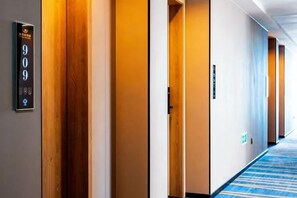 Unclassified image, 2 of 13, button - Carnival Hotel (Chizhou)